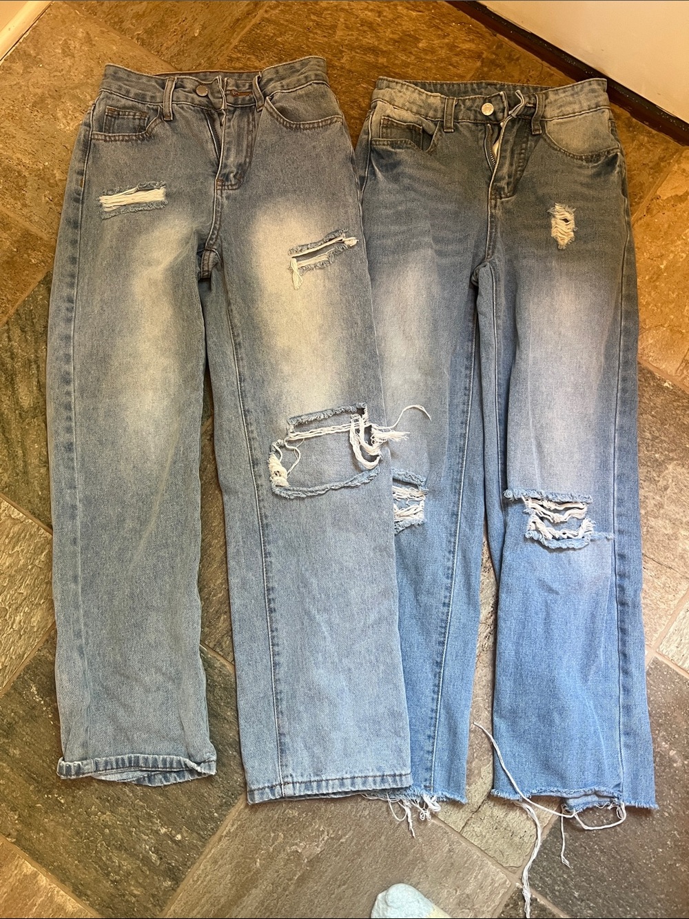 2 pairs SHEIN Light Blue Women's Relaxed Ripped Jeans - Straight Leg size XXS
